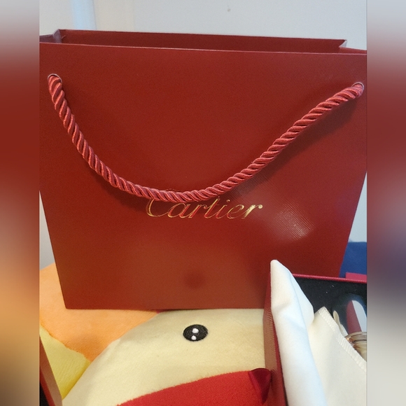 Cartier Gift Set - Picture 3 of 5